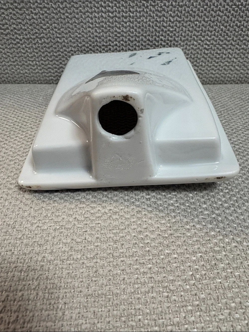Interpur white porcelain